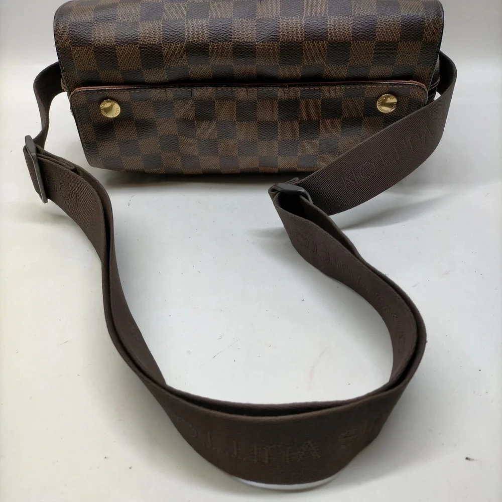 Louis Vuitton Damier Naviglio Messenger Bag - Picture 14 of 15